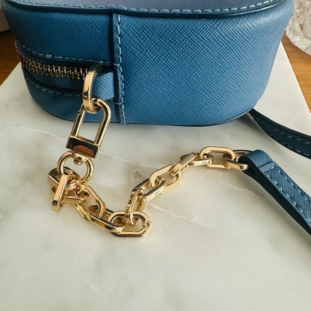NWOT Tory Burch Saffiano Denim Blue Leather Gold Chain Crossbody Bag - Picture 9 of 11